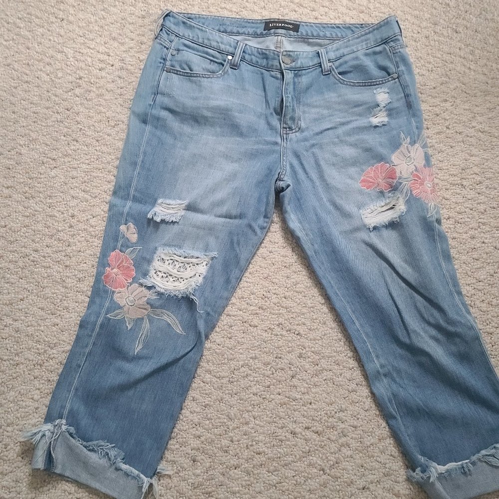 Liverpool  distressed cropped boyfriend Jeans